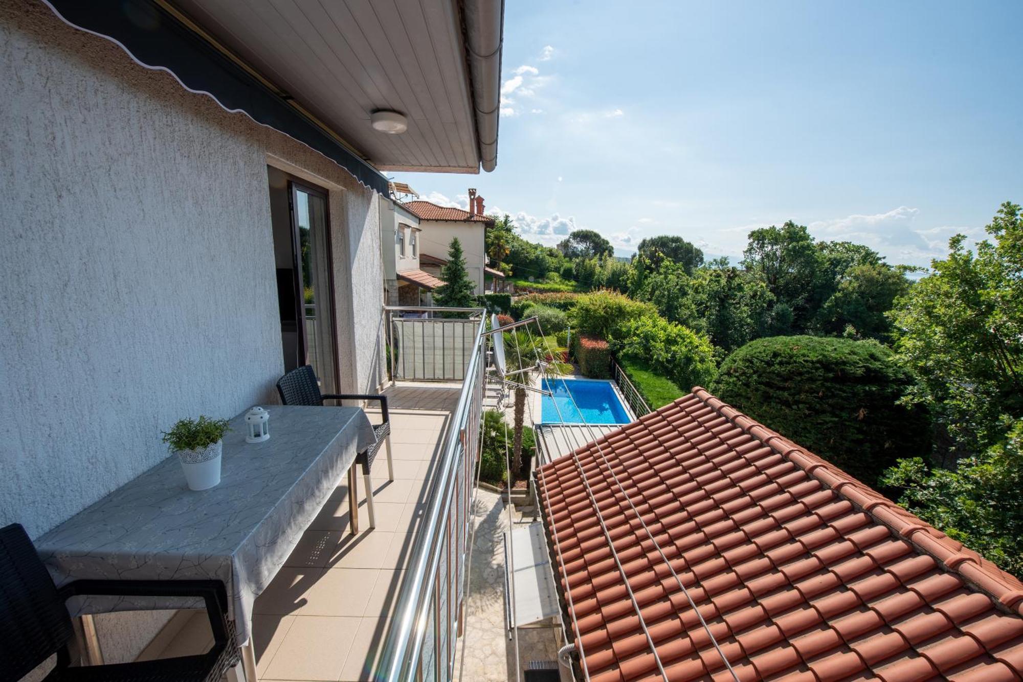 Apartments Dorijan With Pool Matulji Esterno foto