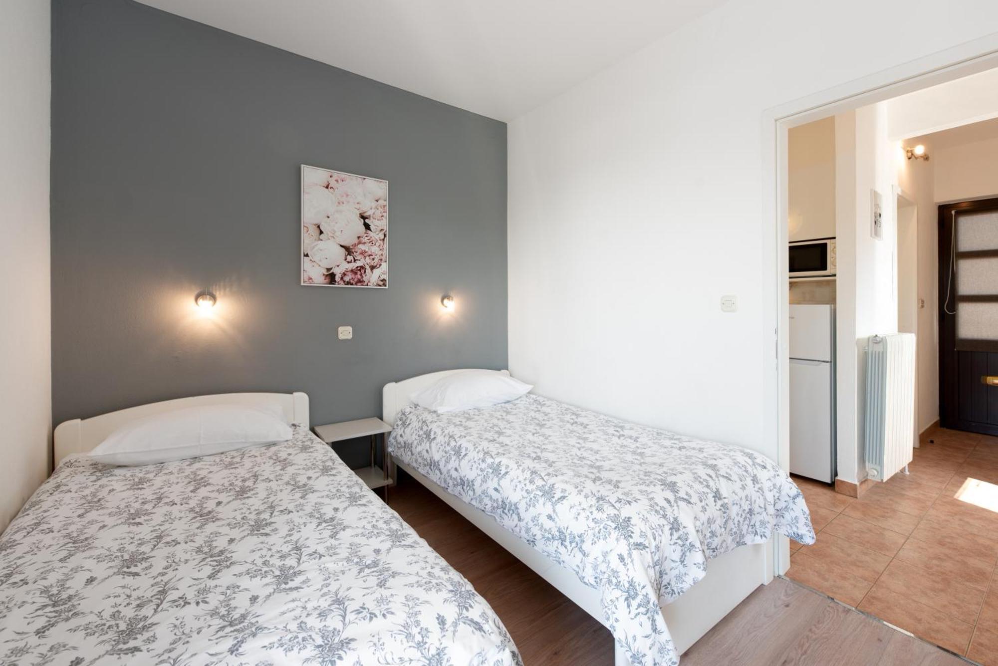 Apartments Dorijan With Pool Matulji Esterno foto
